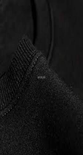 Black Sweat Shirt